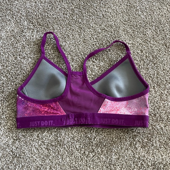 ✔️EUC Nike Dri-Fit Small Sports Bra - Picture 2 of 3